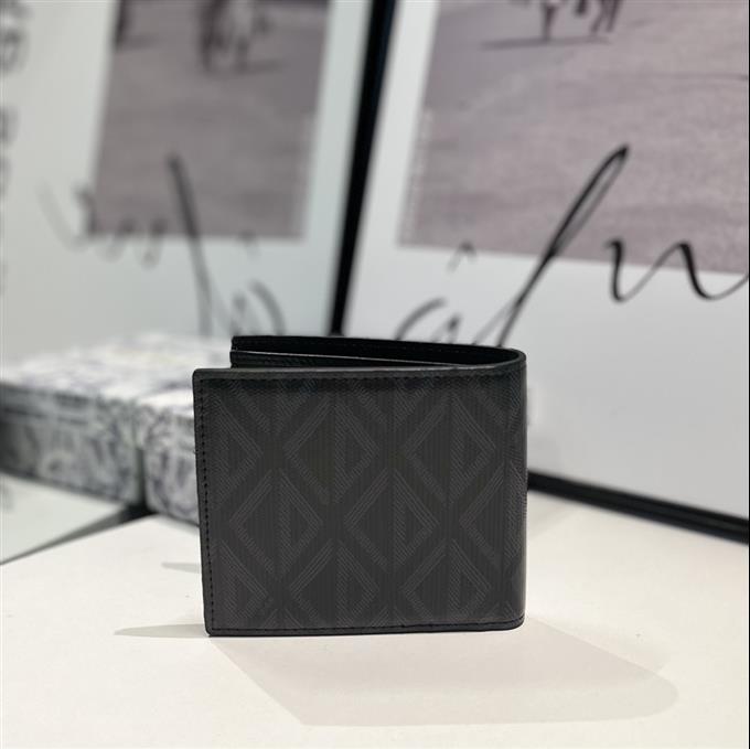 2025228Y 180P182140298